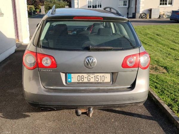 Volkswagen Passat Estate, Diesel, 2008, Grey