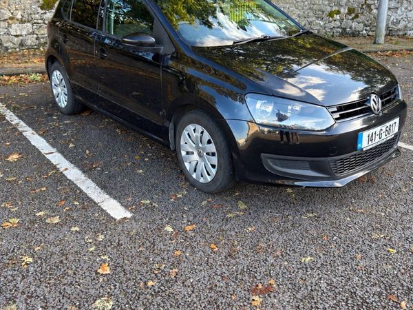 Volkswagen Polo Hatchback, Petrol, 2014, Black