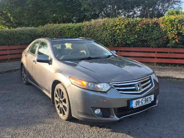 Honda Accord Saloon, Diesel, 2009, Silver