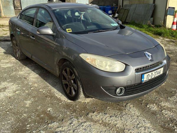 Renault Fluence Saloon, Diesel, 2010, Grey