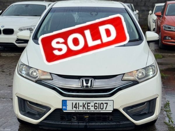 Honda Fit Hatchback, Petrol Hybrid, 2014, White