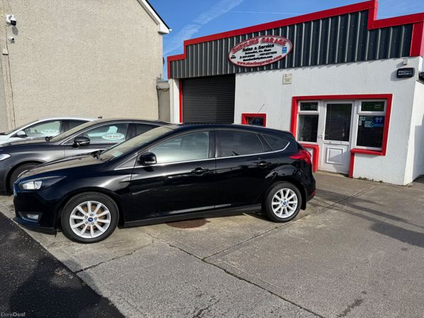 Ford Focus Hatchback, Diesel, 2016, Black