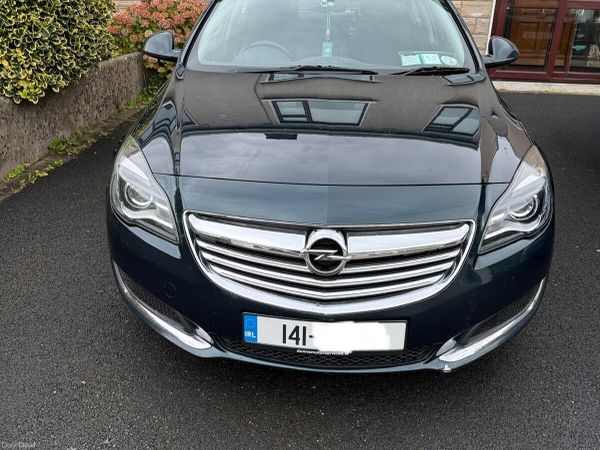 Opel Insignia Saloon, Diesel, 2014, Green