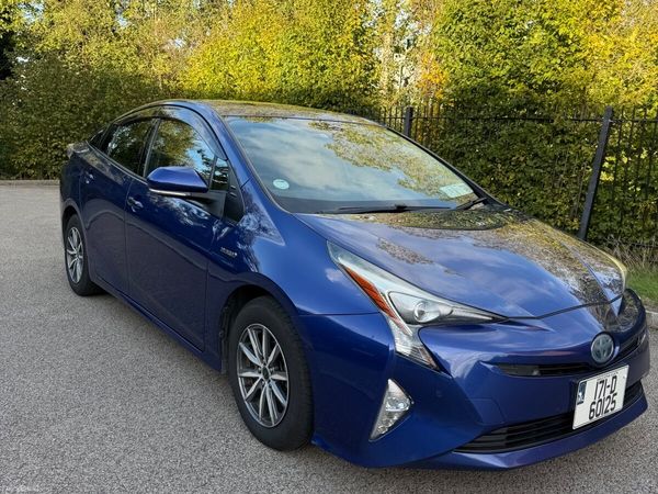 Toyota Prius Hatchback, Petrol Hybrid, 2017, Blue
