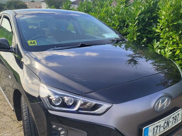 Hyundai IONIQ Hatchback, Electric, 2017, Black