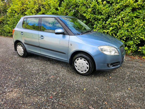Skoda Fabia Hatchback, Petrol, 2008, Grey