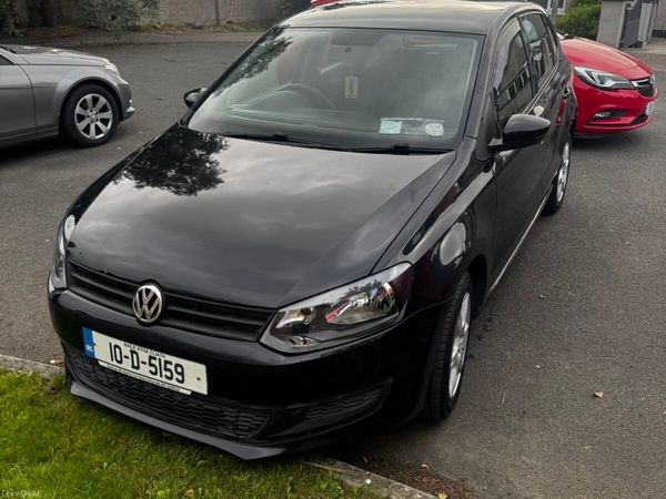 Volkswagen Polo Hatchback, Petrol, 2010, Black