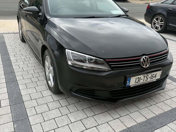 Volkswagen Jetta Saloon, Diesel, 2013, Black