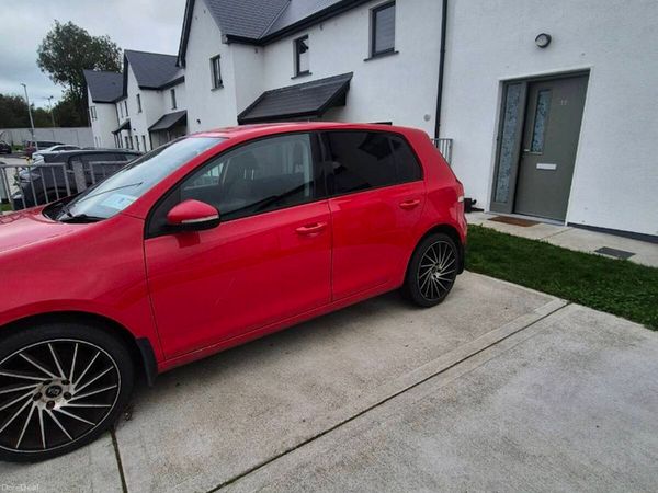 Volkswagen Golf Hatchback, Diesel, 2011, Red
