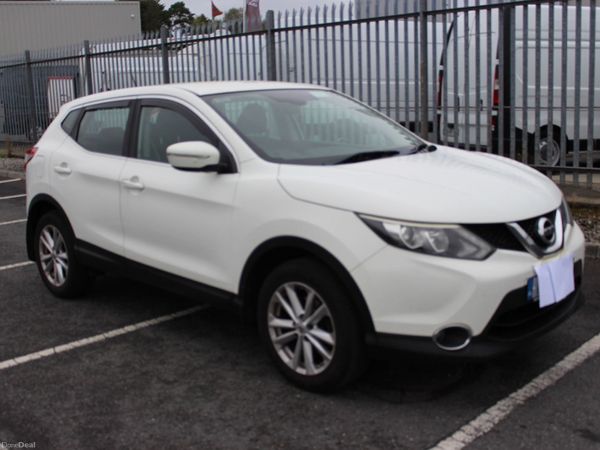 Nissan Qashqai Hatchback, Diesel, 2014, White