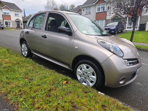 Nissan Micra Hatchback, Petrol, 2007, Gold