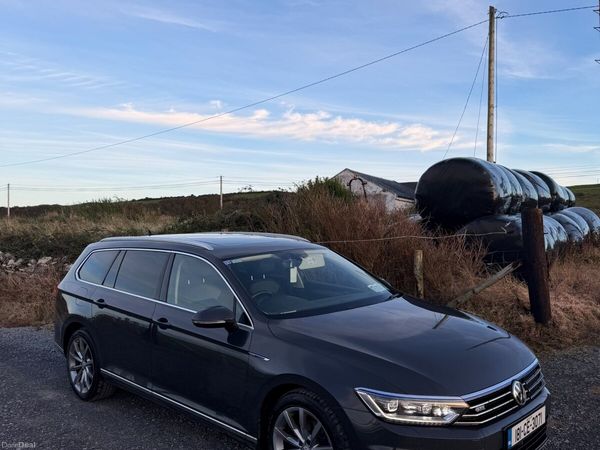 Volkswagen Passat Estate, Petrol Plug-in Hybrid, 2018, Grey