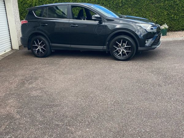 Toyota RAV4 SUV, Diesel, 2016, Black