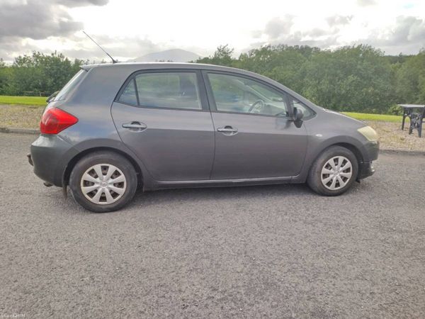 Toyota Auris Hatchback, Petrol, 2007, Grey