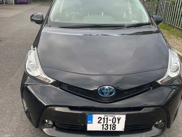 Toyota Prius MPV, Petrol Hybrid, 2021, Black