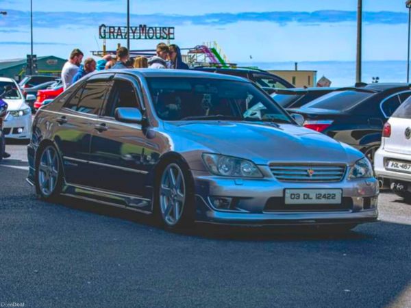 Lexus IS Saloon, Petrol, 2003, Silver