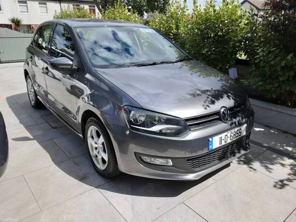 Volkswagen Polo Hatchback, Petrol, 2011, Grey