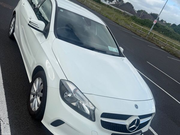 Mercedes-Benz A-Class Hatchback, Diesel, 2017, White
