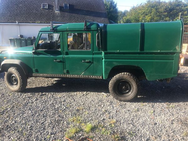 Land Rover Defender SUV, Diesel, 2017, Yellow