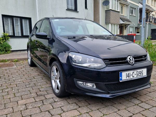 Volkswagen Polo Hatchback, Petrol, 2014, Black