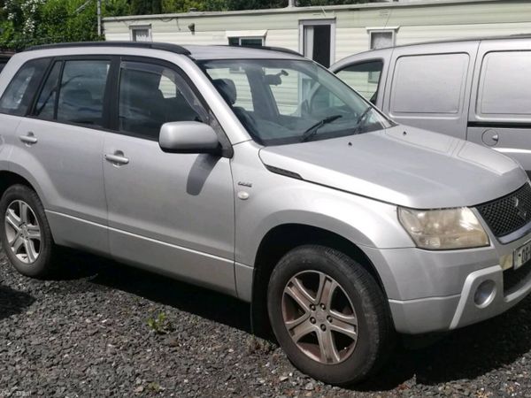 Suzuki Grand Vitara SUV, Diesel, 2006, Silver