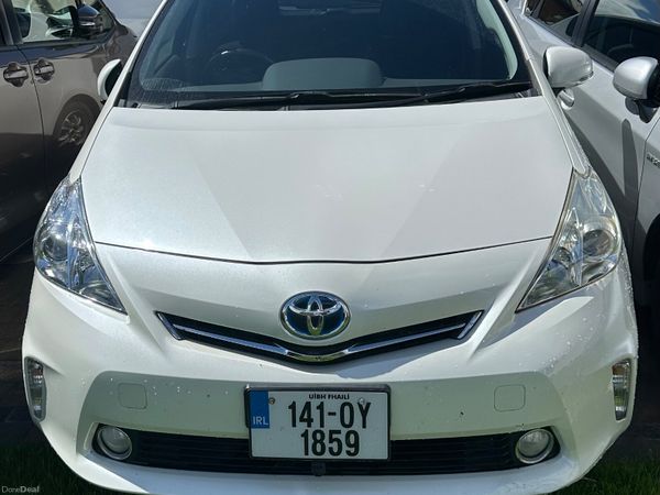 Toyota Prius MPV, Petrol Hybrid, 2014, White