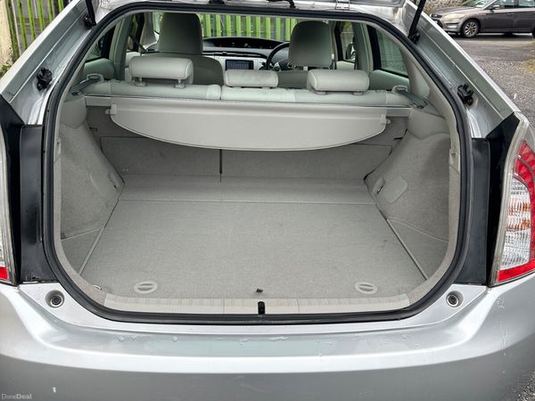 Toyota Prius Hatchback, Petrol Hybrid, 2014, Silver