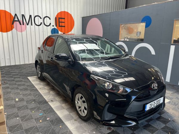 Toyota Yaris Hatchback, Petrol, 2021, Black