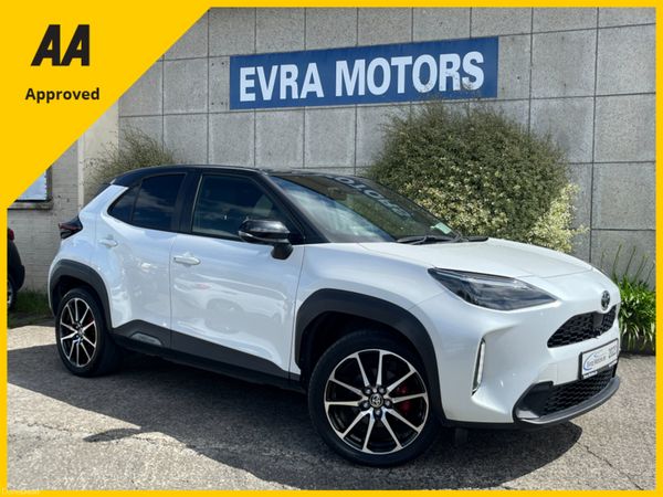 Toyota Yaris Cross SUV, Petrol Hybrid, 2023, White