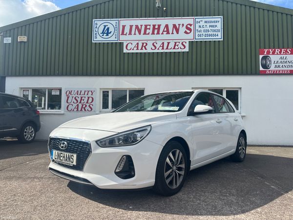 Hyundai i30 Hatchback, Petrol, 2017, White