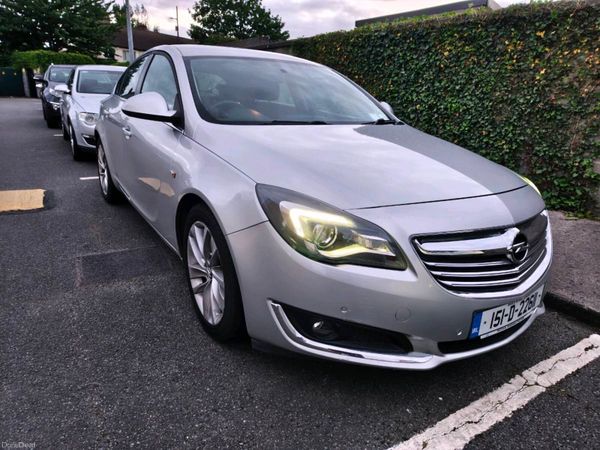 Opel Insignia Hatchback, Diesel, 2015, Silver