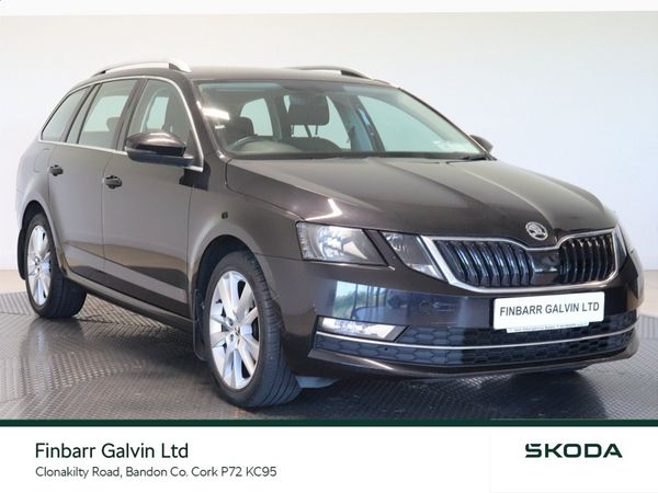 Skoda Octavia Estate, Petrol, 2018, Black