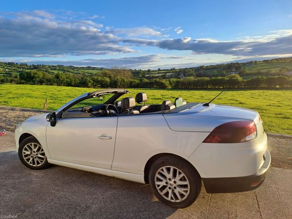 Renault Megane Convertible, Diesel, 2014, White