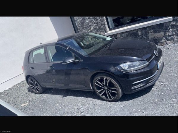 Volkswagen Golf Hatchback, Diesel, 2017, Black