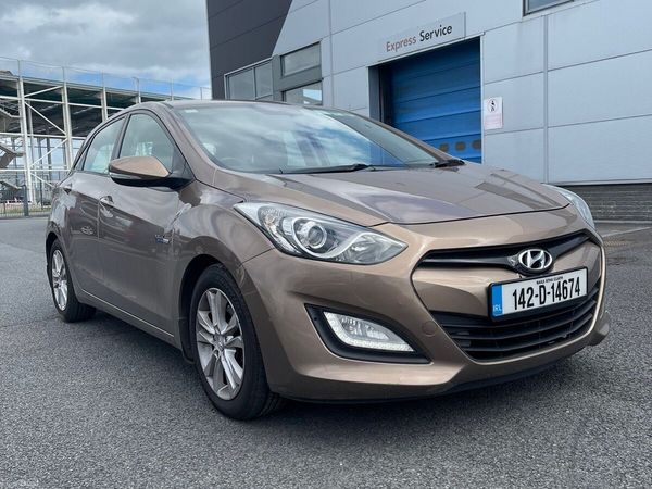 Hyundai i30 Hatchback, Diesel, 2014, Bronze