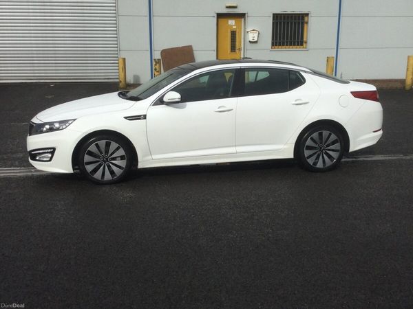 Kia Optima Saloon, Diesel, 2012, White