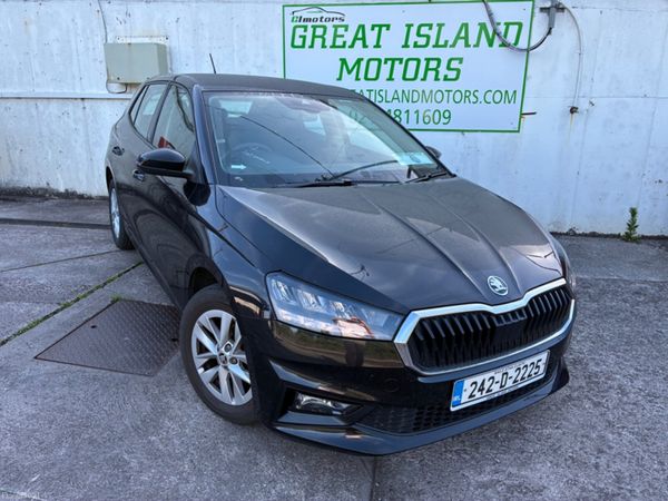 Skoda Fabia Hatchback, Petrol, 2024, Black