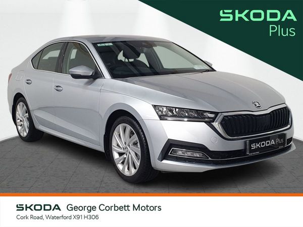 Skoda Octavia Saloon, Petrol, 2022, Silver