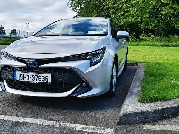 Toyota Corolla Hatchback, Petrol Hybrid, 2019, Grey