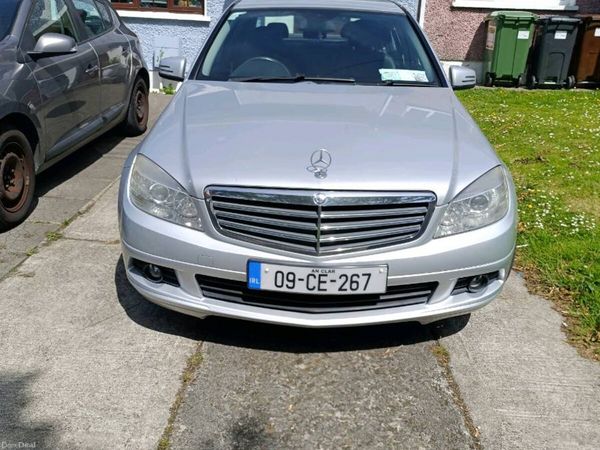 Mercedes-Benz C-Class Saloon, Diesel, 2009, Silver