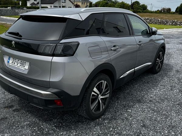 Peugeot 3008 MPV, Petrol, 2021, Grey