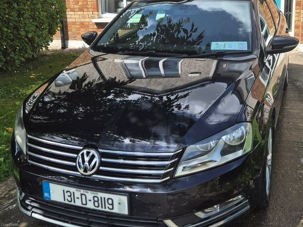 Volkswagen Passat Saloon, Diesel, 2013, Black
