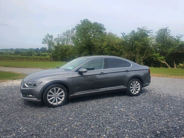 Volkswagen Passat Saloon, Diesel, 2016, Grey