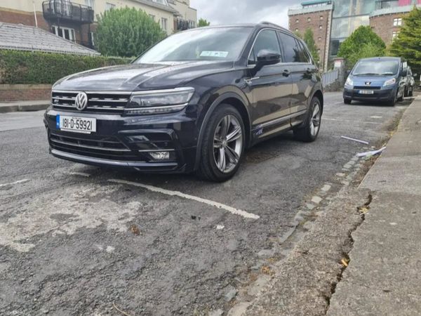 Volkswagen Tiguan SUV, Petrol, 2018, Black