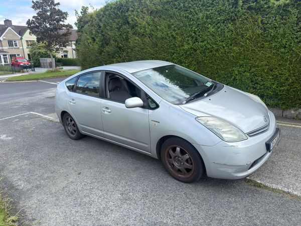 Toyota Prius Hatchback, Petrol Hybrid, 2009, Silver