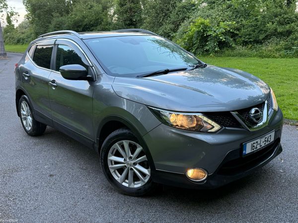 Nissan Qashqai Hatchback, Diesel, 2016, Grey