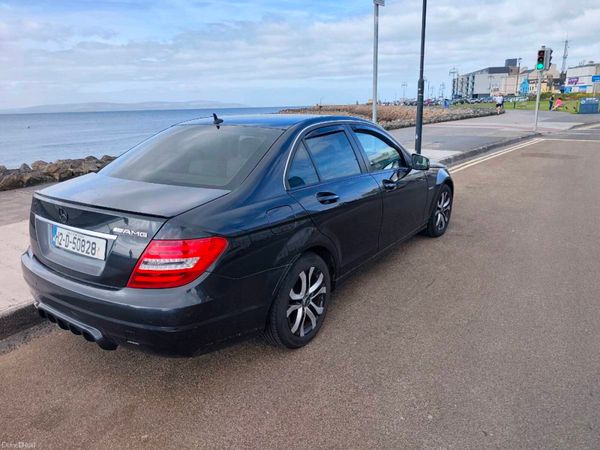 Mercedes-Benz C-Class Saloon, Diesel, 2012, Black