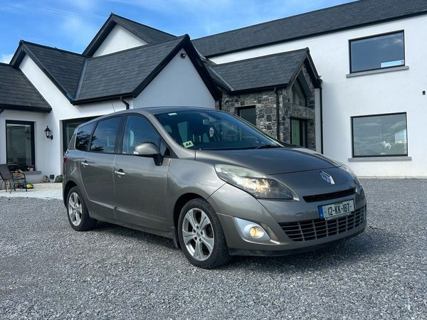 Renault Grand Scenic MPV, Diesel, 2012, Gold