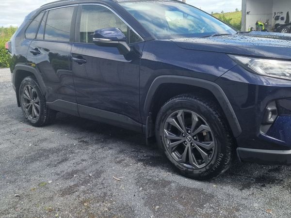 Toyota RAV4 SUV, Petrol Hybrid, 2024, Blue