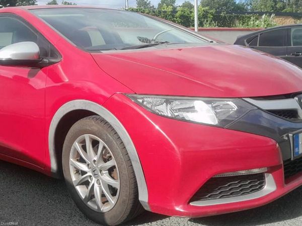 Honda Civic Hatchback, Petrol, 2014, Red
